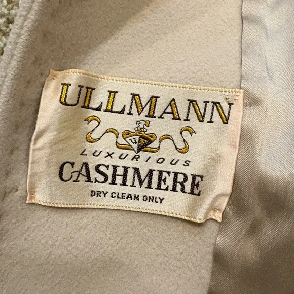 Vintage cream cashmere belted coat size small - Picture 7 of 7